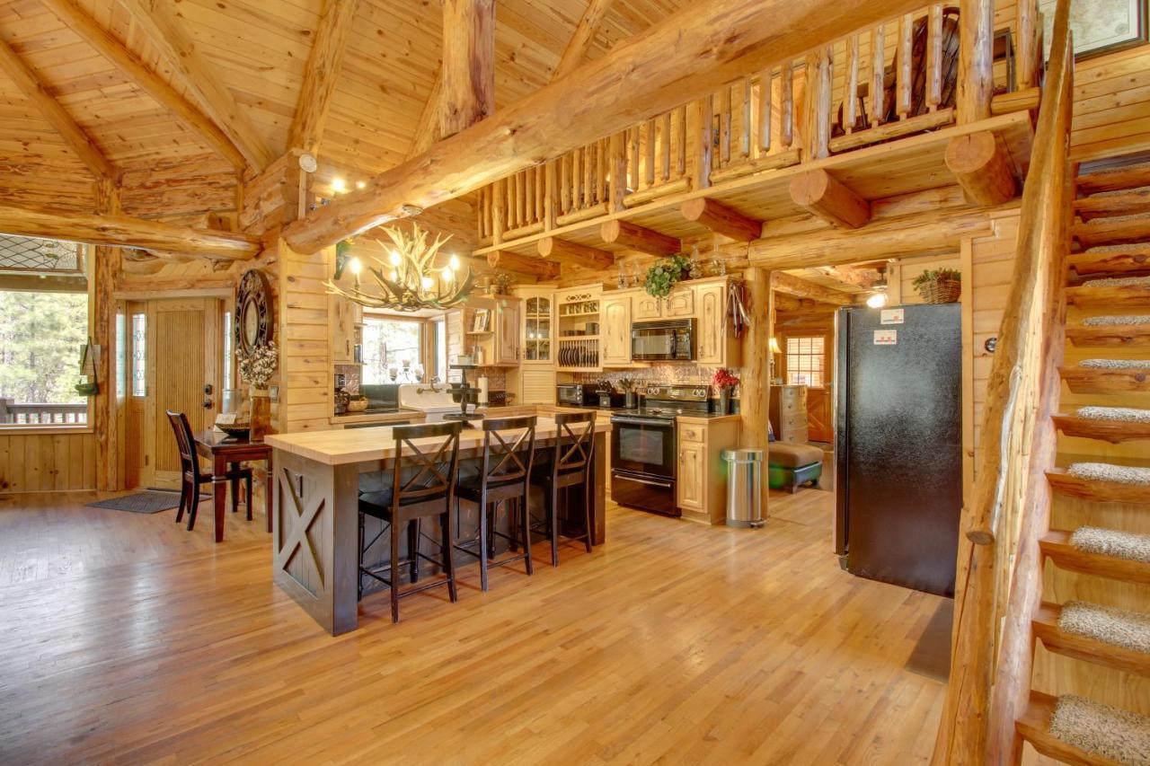 Lakeside Cabin On 2 Acres With Fire Pit And Hot Tub! Pinetop-Lakeside Ngoại thất bức ảnh