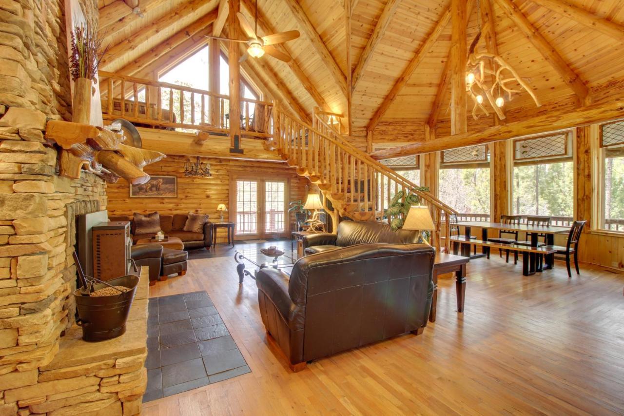 Lakeside Cabin On 2 Acres With Fire Pit And Hot Tub! Pinetop-Lakeside Ngoại thất bức ảnh
