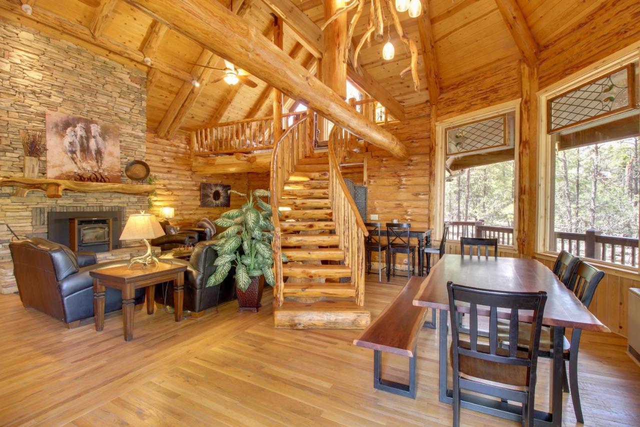Lakeside Cabin On 2 Acres With Fire Pit And Hot Tub! Pinetop-Lakeside Ngoại thất bức ảnh